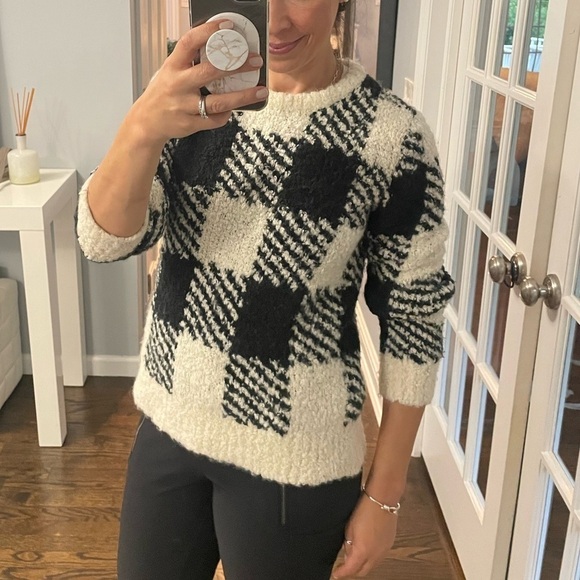 J Crew Buffalo Plaid Boucle Sweater - Picture 1 of 10